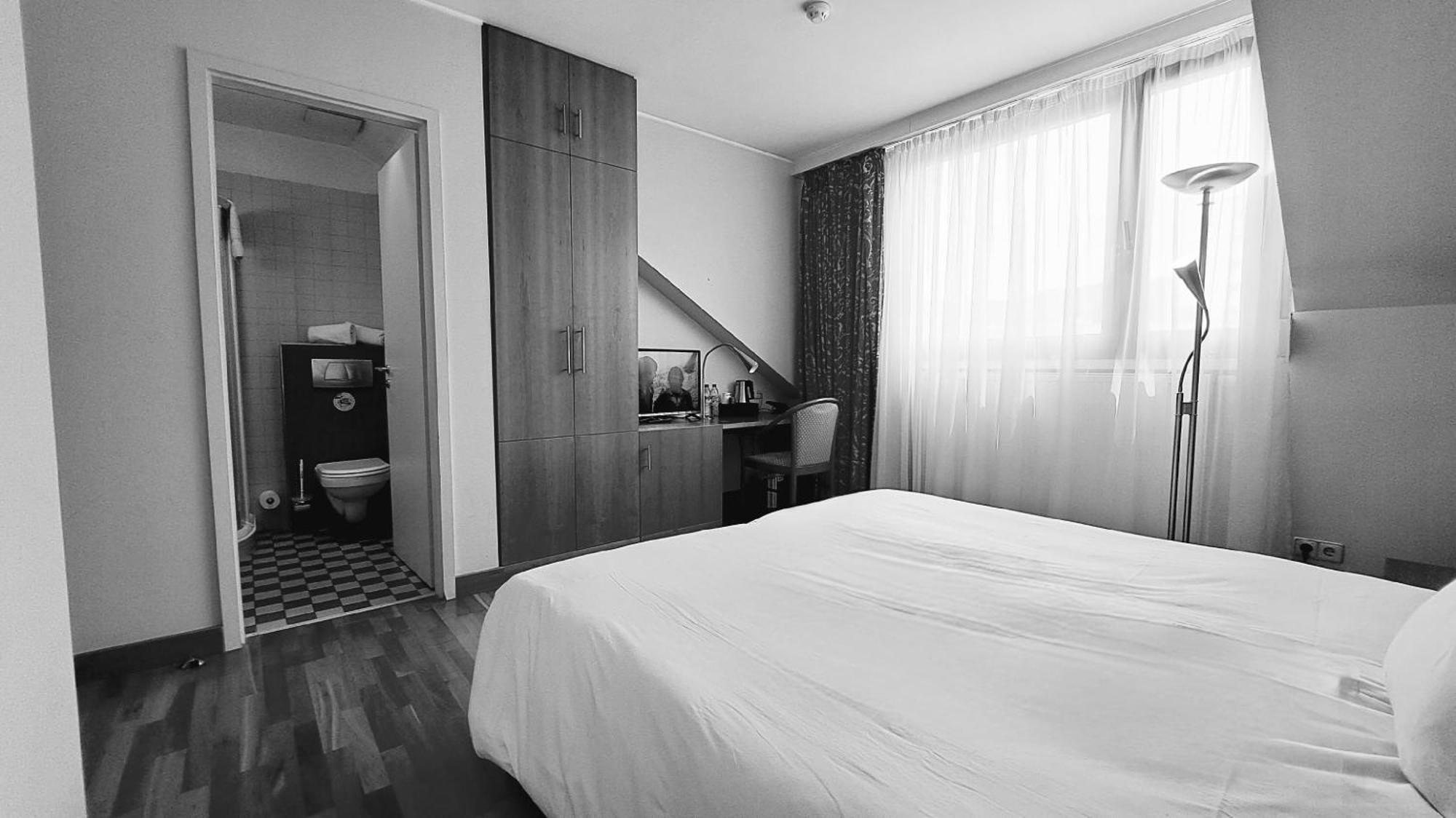 Hotel De La Poste Esch-sur-Alzette Zewnętrze zdjęcie