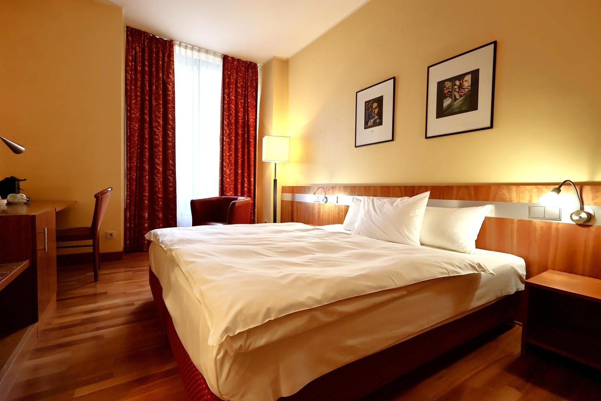 Hotel De La Poste Esch-sur-Alzette Zewnętrze zdjęcie