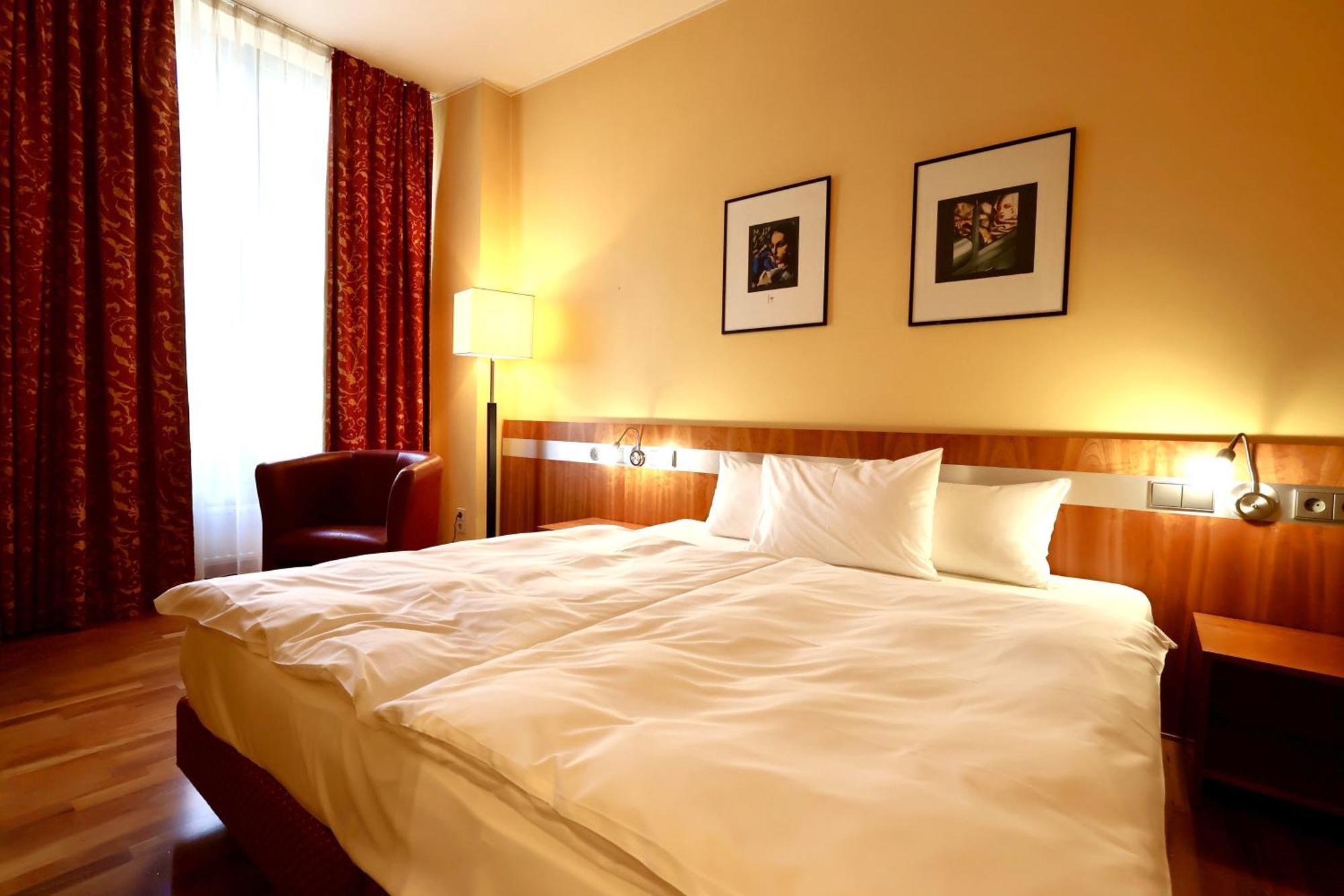 Hotel De La Poste Esch-sur-Alzette Zewnętrze zdjęcie