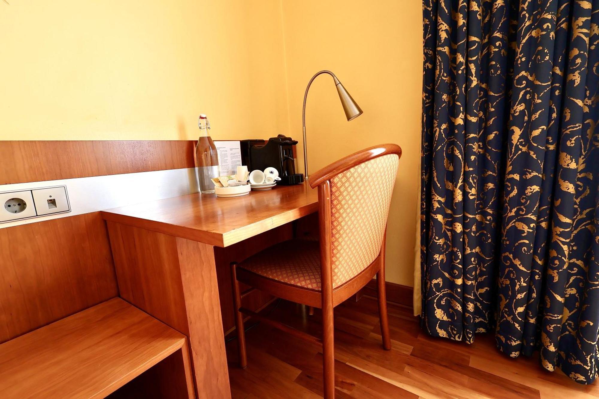 Hotel De La Poste Esch-sur-Alzette Zewnętrze zdjęcie